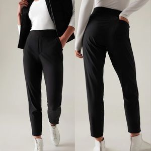 Athleta Brooklyn Ankle Pant black size 8 Wrinkle-resistant stretch tailored fit
